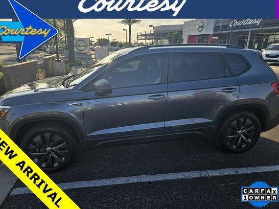 VOLKSWAGEN TAOS 4MOTION 2022 3VVAX7B2XNM057352 image